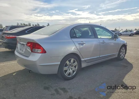2010 Honda Civic Lx z USA, uszkodzony, nr VIN 2HGFA1F53AH304924